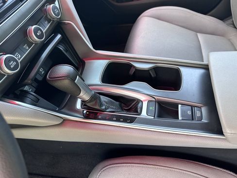 Used 2020 Honda Accord LX image 29
