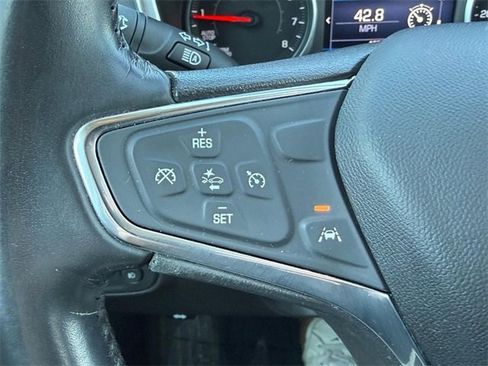 Used 2020 Chevrolet Equinox LT image 17