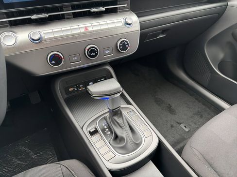 New 2026 Hyundai Kona SE image 24