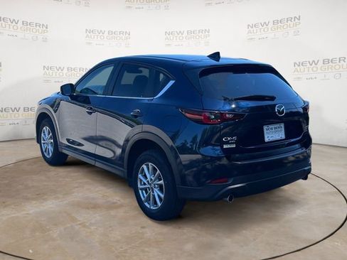 Used 2023 MAZDA CX-5 AWD 2.5 S w/ Select Package image 3