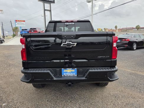 New 2026 Chevrolet Silverado 1500 ZR2 w/ LPO, Dark Essentials Package AWD/4WD image 4