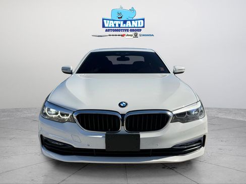 Used 2018 BMW 530i xDrive image 8