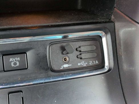 Used 2022 Subaru Ascent Limited w/ Technology Package image 33