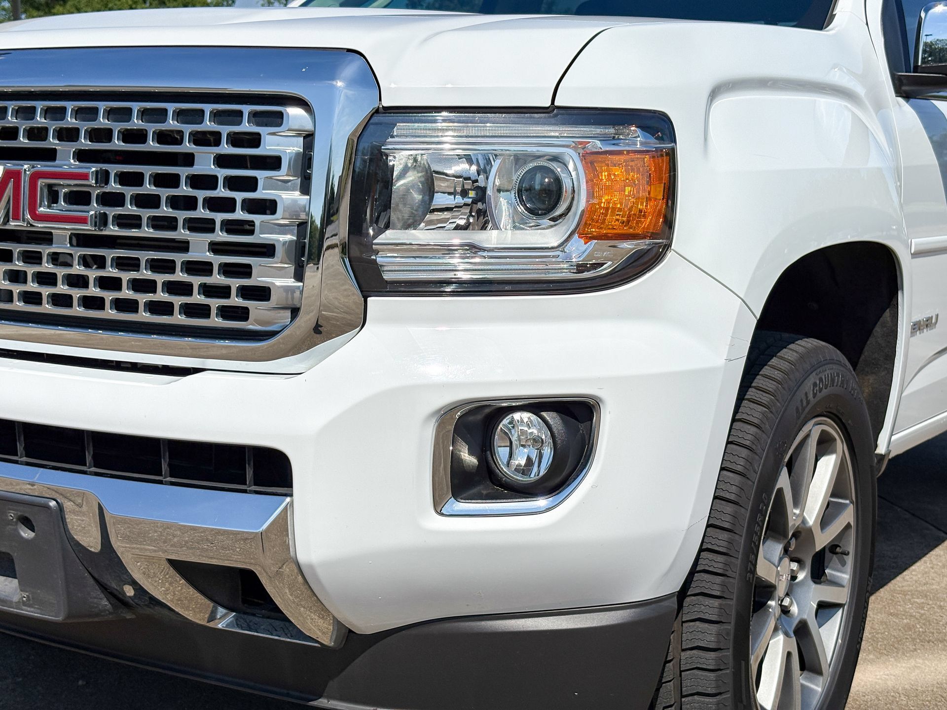 Used 2020 GMC Canyon Denali AWD/4WD image 6