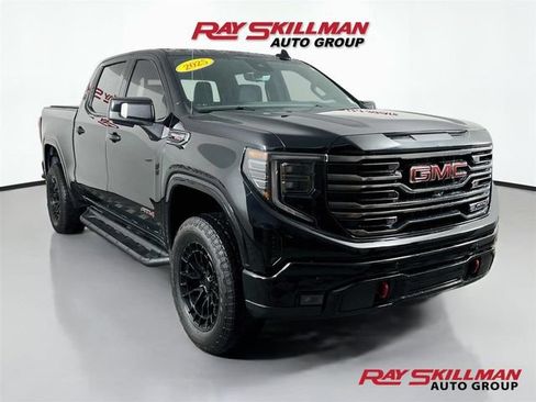Used 2025 GMC Sierra 1500 AT4 w/ AT4 Premium Package AWD/4WD image 1