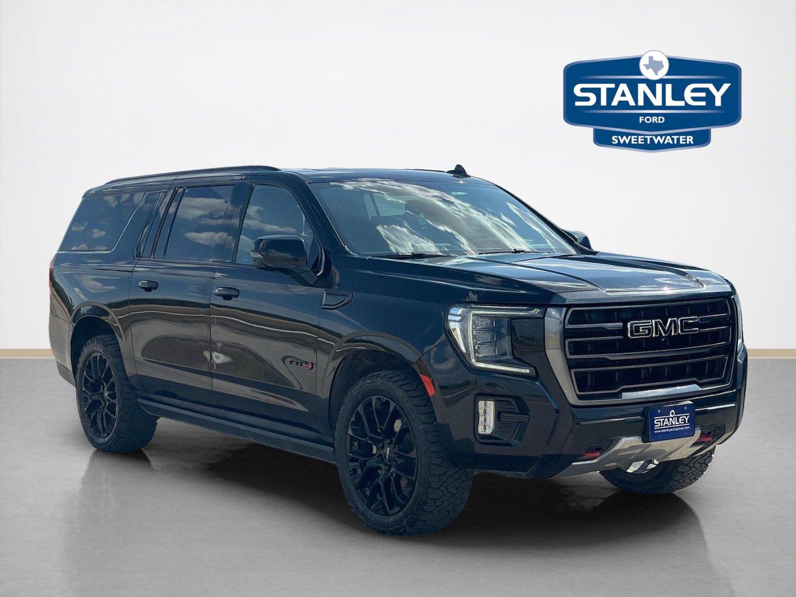 Used 2024 GMC Yukon XL AT4 w/ AT4 Premium Package AWD/4WD image 1