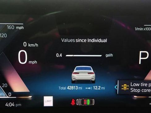 Used 2024 BMW 330i 330i image 10