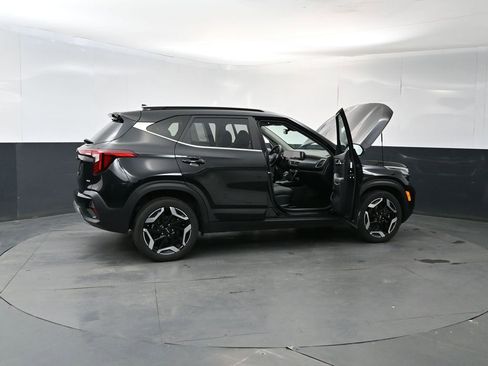 Used 2024 Kia Seltos SX AWD/4WD image 26