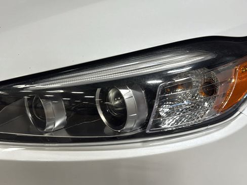 Used 2018 Kia Sorento AWD image 7