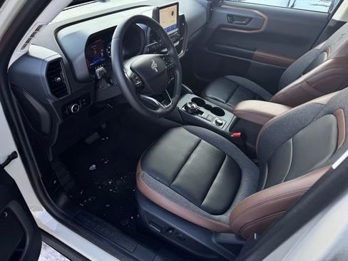 Used 2024 Ford Bronco Sport Outer Banks image 18