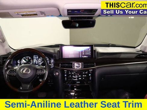 Used 2018 Lexus LX 570 4WD w/ Luxury Package image 27