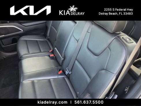 Certified 2020 Kia Telluride S w/ S 8 Passenger Seating Package image 16