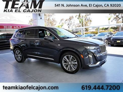 Used 2021 Cadillac XT6 Premium Luxury FWD image 9