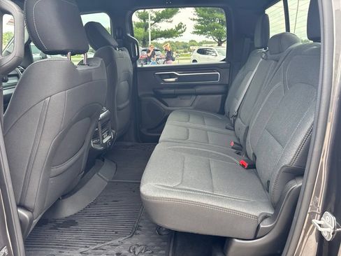 Used 2021 RAM 1500 Big Horn AWD/4WD image 40