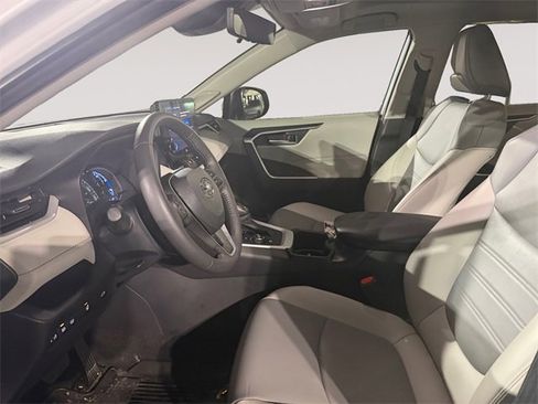 Used 2024 Toyota RAV4 XLE Premium w/ Weather Package image 9