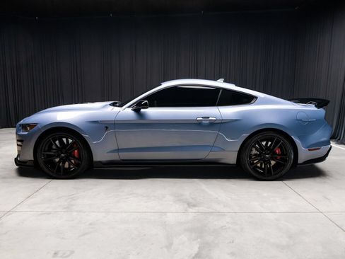 Used 2022 Ford Mustang Shelby GT500 RWD image 11