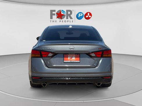 Used 2024 Nissan Altima 2.5 SR FWD image 4