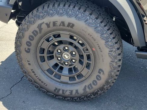 New 2026 Ford Bronco Big Bend w/ Black Diamond Package AWD/4WD image 7