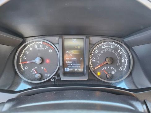 Used 2023 Toyota Tacoma SR AWD/4WD image 33