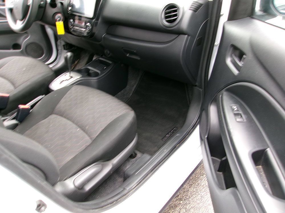 Used 2024 Mitsubishi Mirage ES FWD image 12