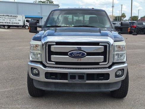 Used 2014 Ford F250 Lariat AWD/4WD image 2