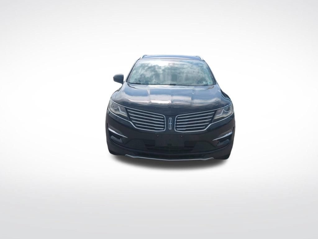 Used 2017 Lincoln MKC Reserve w/ Lincoln MKC Climate Package AWD/4WD image 3