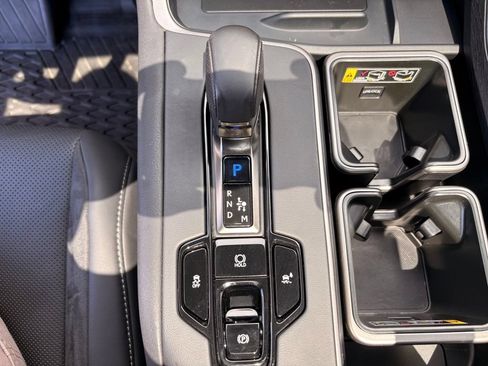 Used 2025 Lexus TX 500h AWD image 21