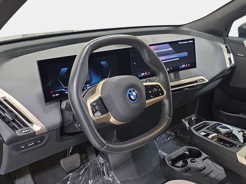 Certified 2025 BMW iX xDrive50 AWD/4WD image 13