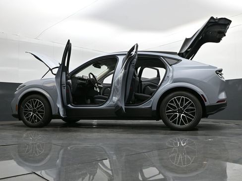 New 2025 Ford Mustang Mach-E Premium image 36