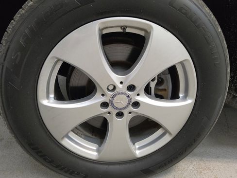 Used 2017 Mercedes-Benz GLS 450 4MATIC w/ Premium Package image 31