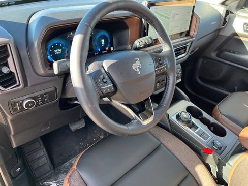 New 2025 Ford Bronco Sport Outer Banks w/ Outer Banks Tech Package+ AWD/4WD image 13
