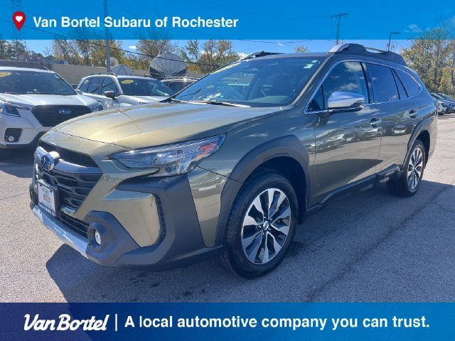Certified 2025 Subaru Outback Touring XT AWD/4WD image 1