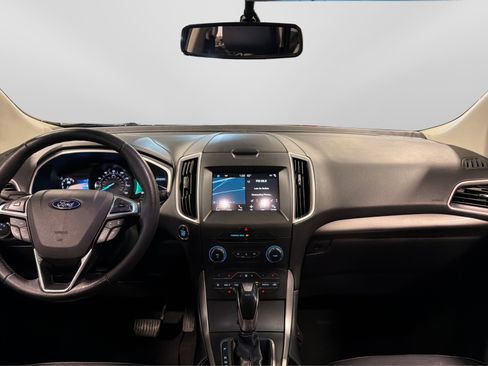 Used 2018 Ford Edge SEL w/ Equipment Group 201A AWD/4WD image 21