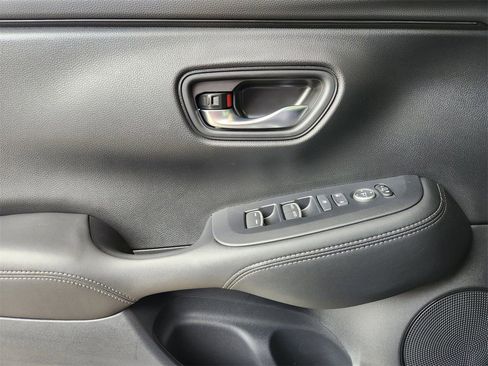 New 2026 Honda HR-V EX-L image 17