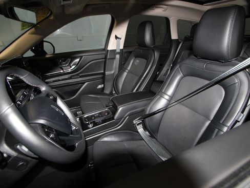 Used 2024 Lincoln Corsair Grand Touring w/ Equipment Group 301A image 4