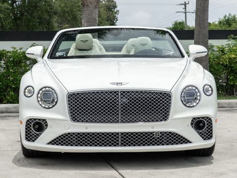 Used 2023 Bentley Continental GT Azure AWD/4WD image 13