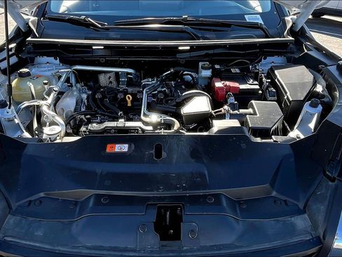 Used 2024 Mitsubishi Outlander SE image 31