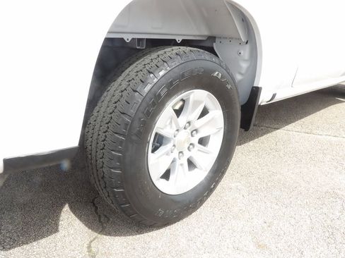 Used 2023 Chevrolet Silverado 1500 LT w/ Work Truck Package image 9