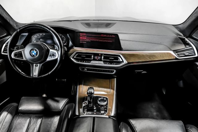 Used 2020 BMW X5 M50i AWD/4WD image 17