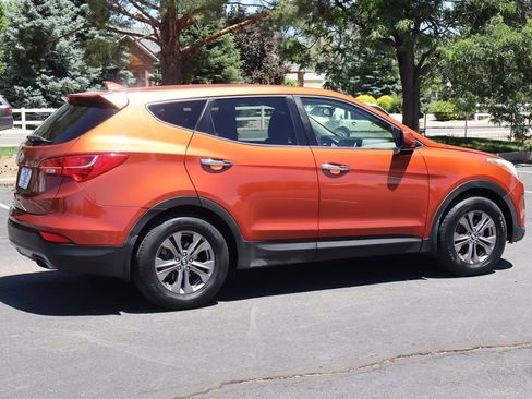 Used 2013 Hyundai Santa Fe Sport FWD image 4