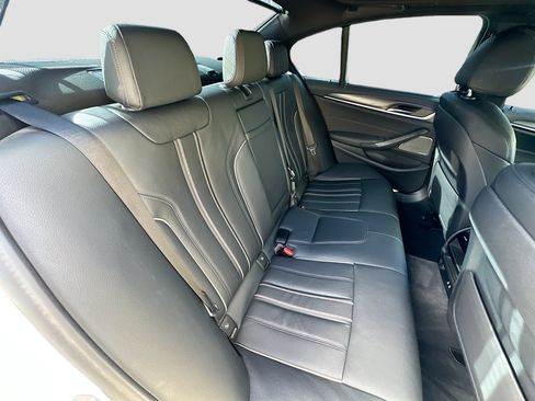 Used 2021 BMW 540i w/ Executive Package image 30