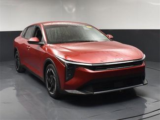 Certified 2025 Kia K4 EX video 2