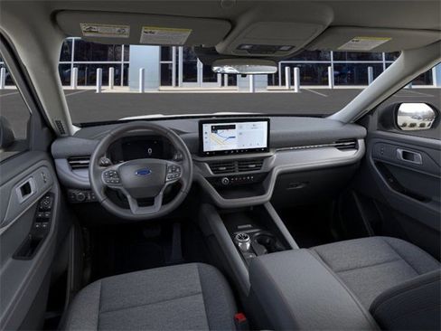 New 2025 Ford Explorer Active image 9