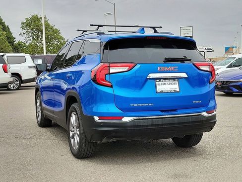 Used 2024 GMC Terrain SLT w/ Infotainment Package II AWD/4WD image 8