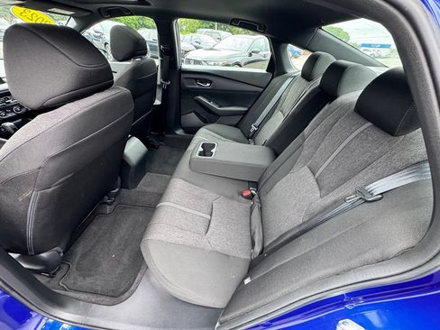 Used 2023 Honda Accord Sport image 23