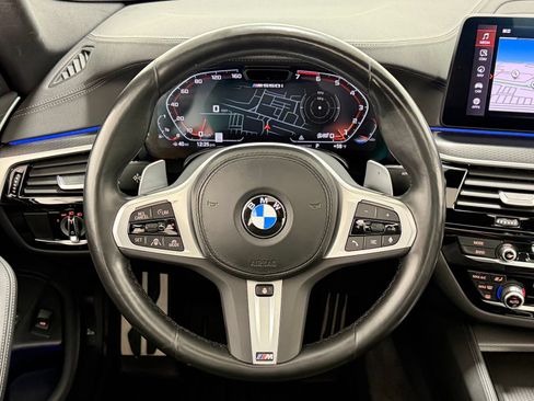 Used 2023 BMW M550i xDrive AWD/4WD image 12