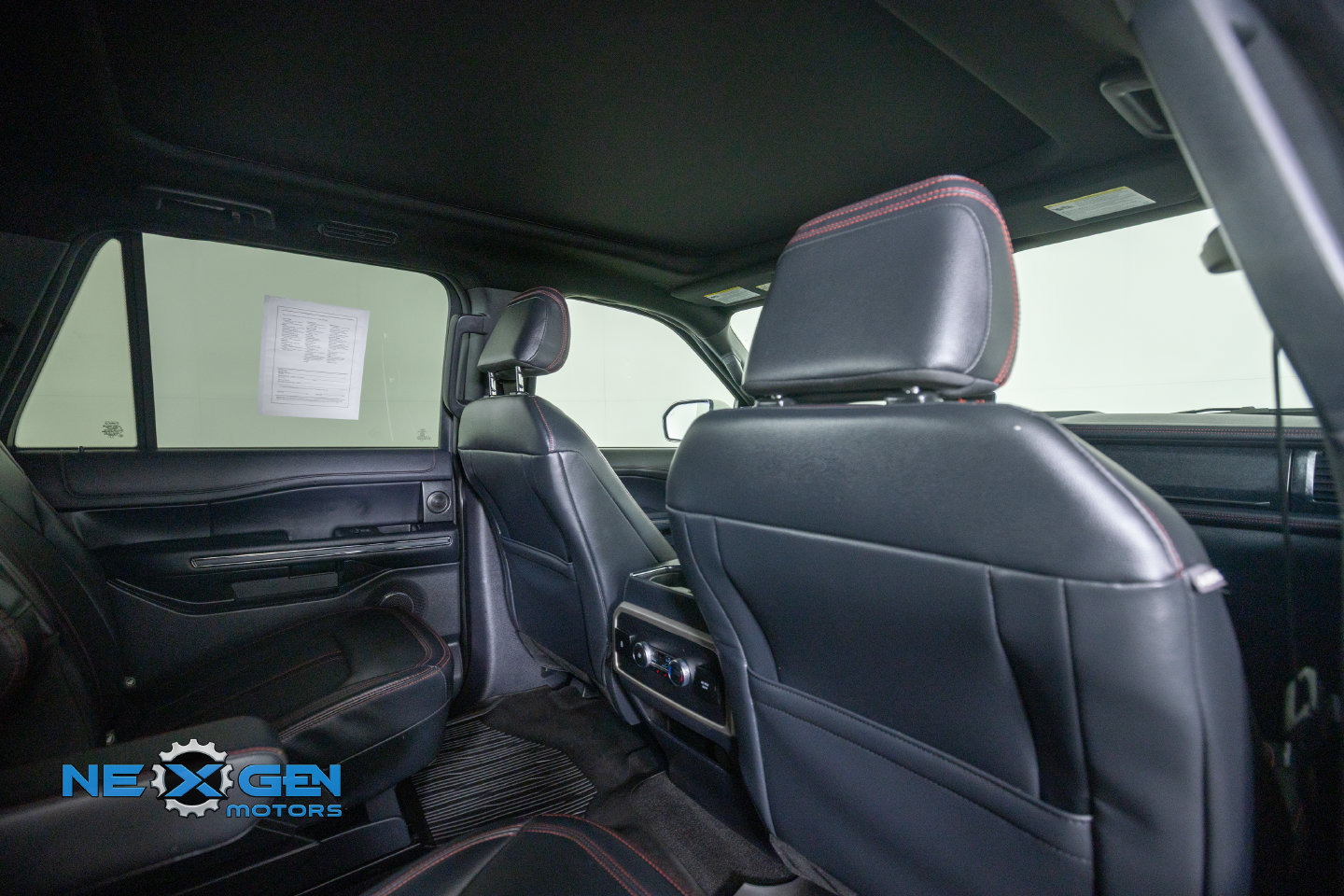 Used 2024 Ford Expedition Max Limited AWD/4WD image 41
