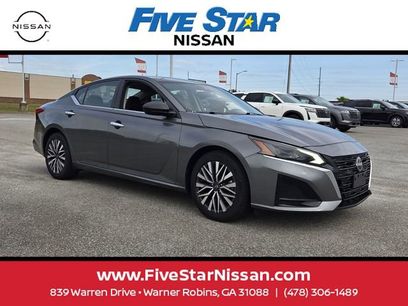 Used 2024 Nissan Altima 2.5 SV