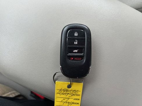 Used 2023 Honda HR-V LX image 25