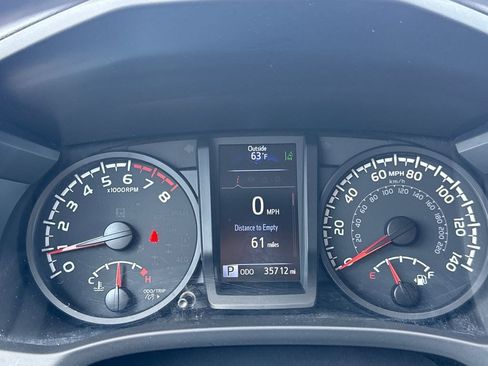 Used 2023 Toyota Tacoma SR AWD/4WD image 25